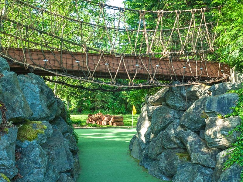 A Mini-Golf Paradise